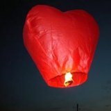 Lampion zburator in forma de inima